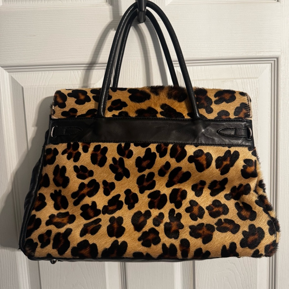 Maximalist Style Larettamia Leopard and Black Fringe Shoulder Bag - Picture 3 of 13